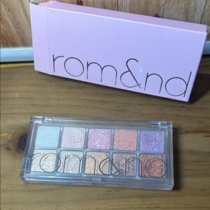 rom&nd Better Than Palette 00 Light & Glitter Garden